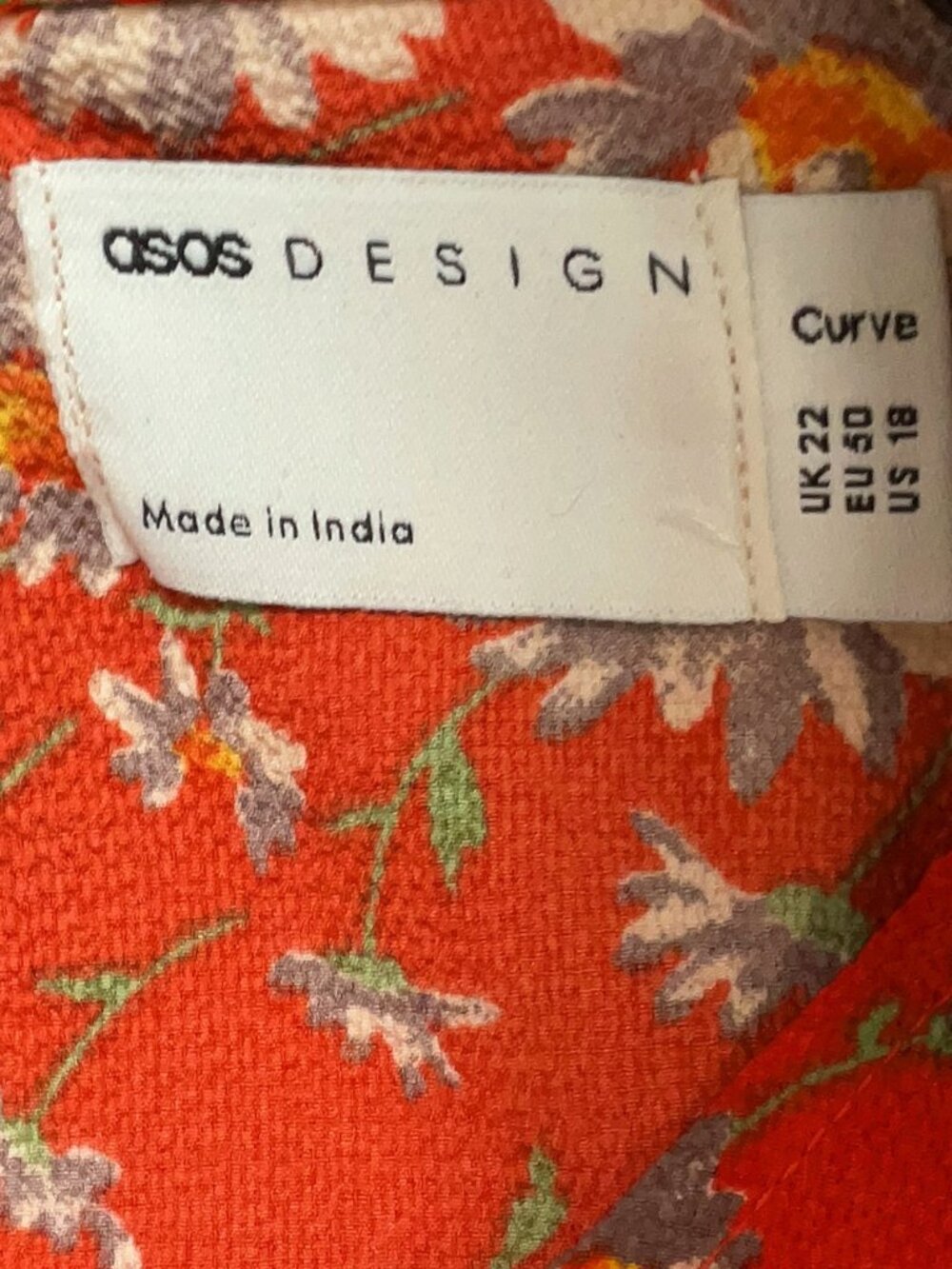 Super CUTE! ASOS Design Curve Red floral Tiered Mini Dress, size 18 - Picture 6 of 8